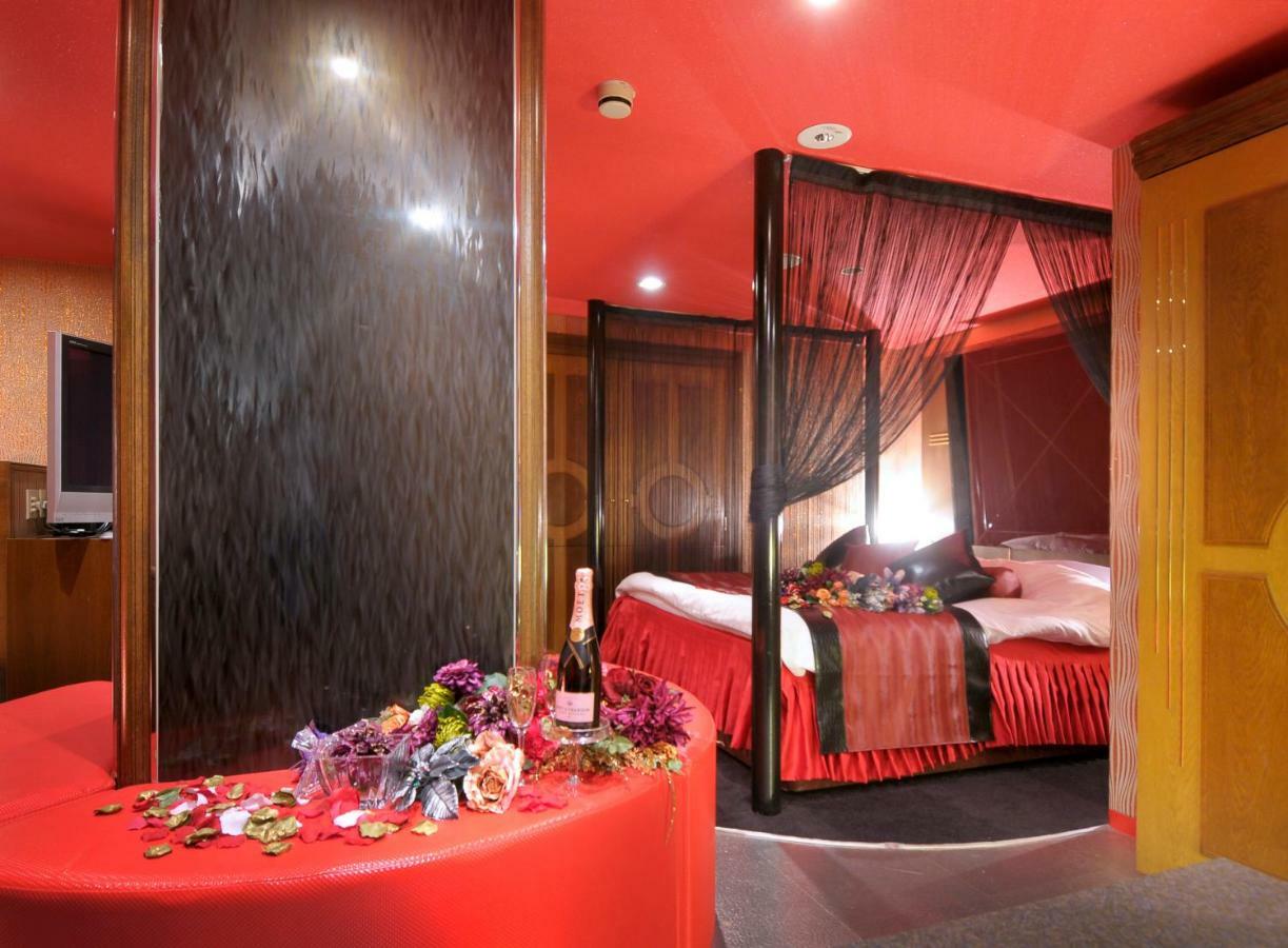Hotel Love Ikutama -Adult Only Οσάκα Εξωτερικό φωτογραφία